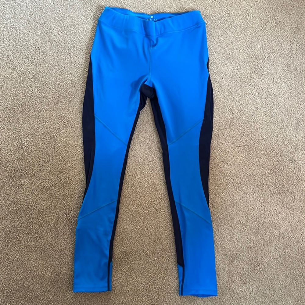 Athleta Women’s Small Navy/Blue Reflective Leggings with Ankle Zips and …